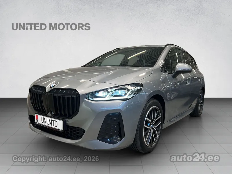 BMW 218 - 1