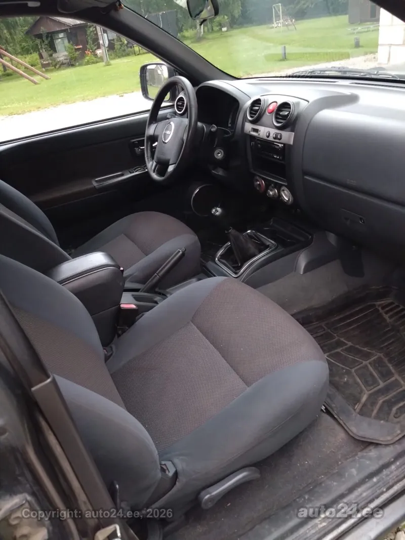 Isuzu D-Max - 1