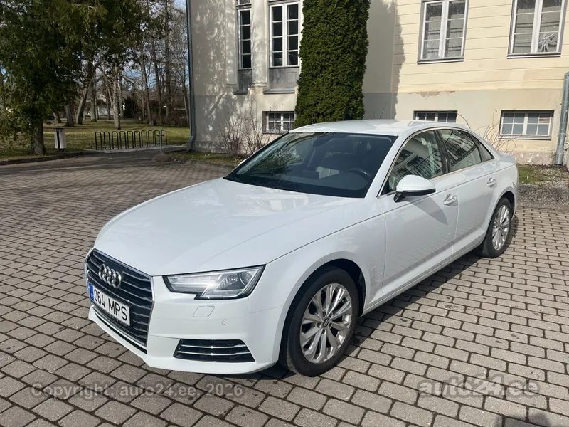 Audi A4 - 1