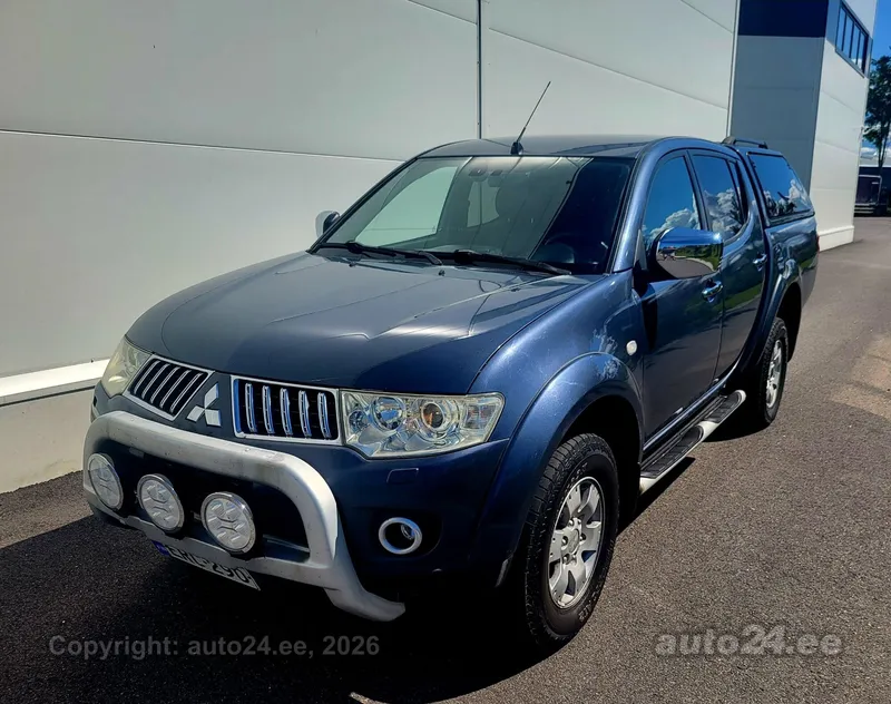 Mitsubishi L200 - 1