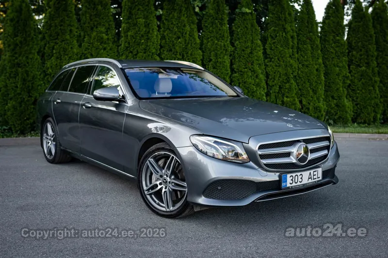 Mercedes-Benz E 350 - 1