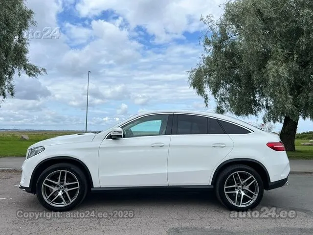 Mercedes-Benz GLE 350 - 1