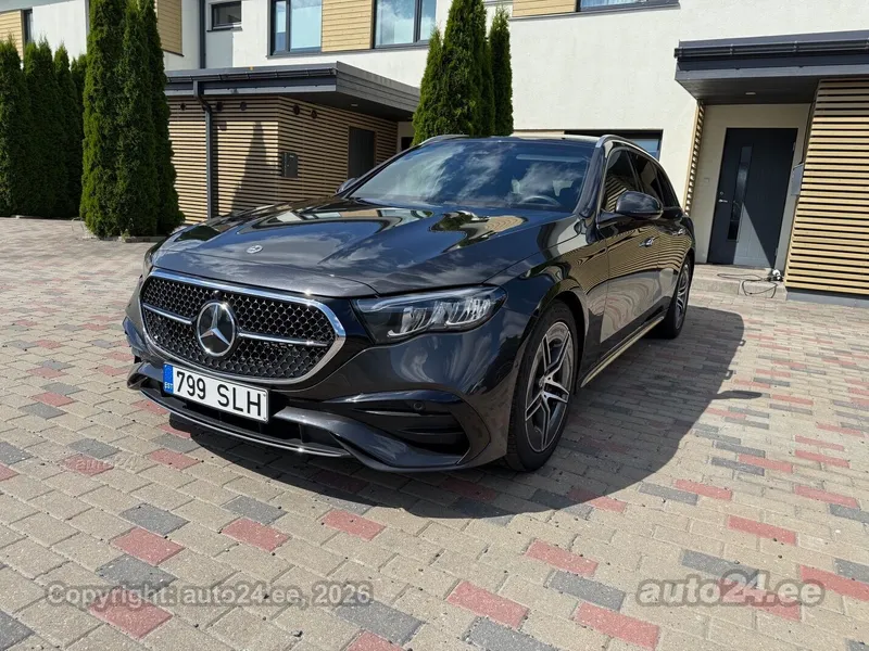 Mercedes-Amg E 300 - 1
