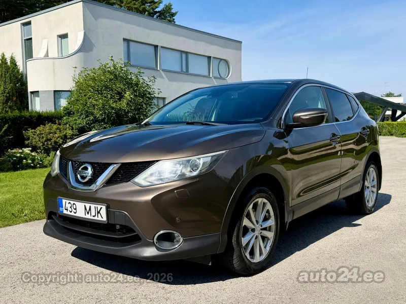 Nissan Qashqai - 1