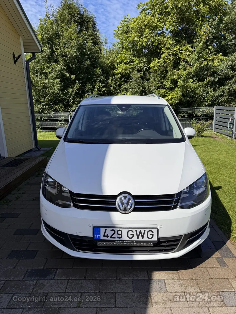 Volkswagen Sharan - 1