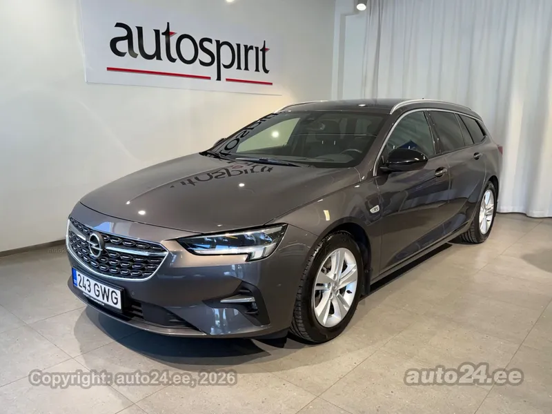Opel Insignia - 1