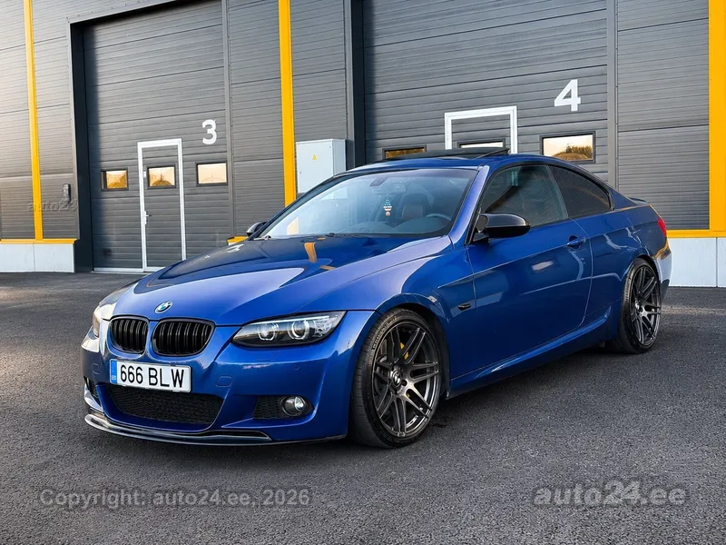 BMW 335 - 1