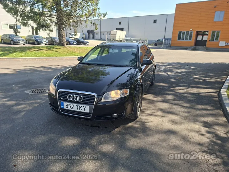 Audi A4 - 1