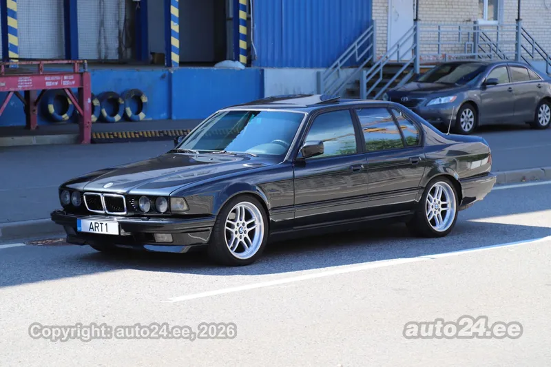 BMW BMW 730
