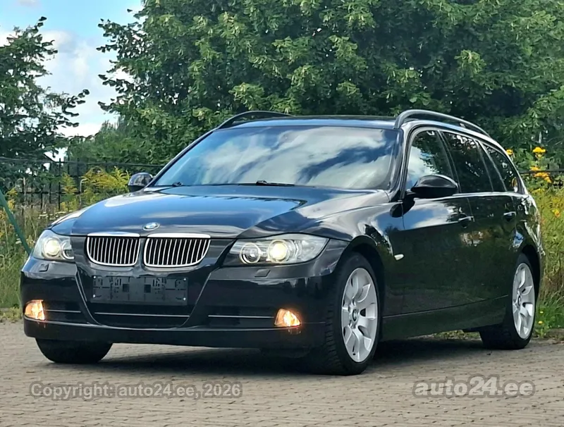 BMW 330 - 1