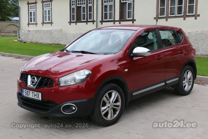 Nissan Qashqai - 1