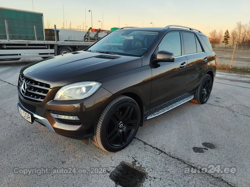 Mercedes-Benz ML 350 - 1