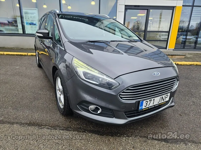 Ford S-max - 1