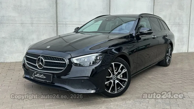 Mercedes-Benz E 220 - 1