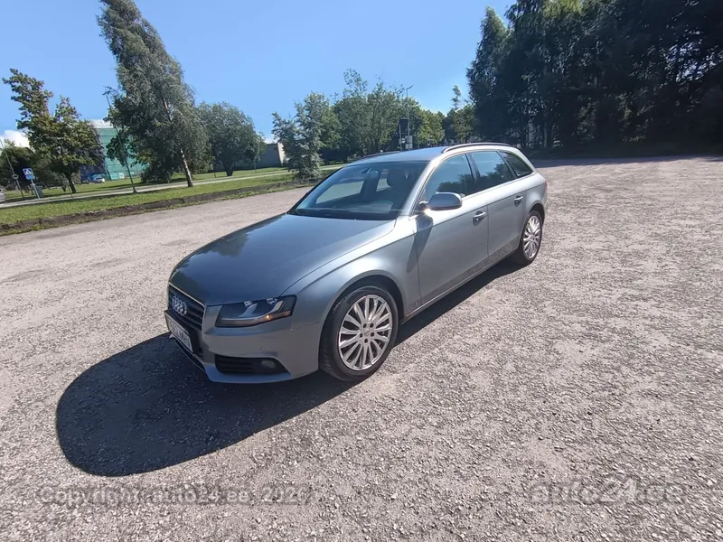 Audi A4 - 1