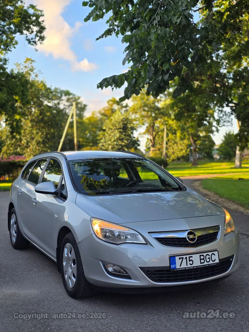 Opel Astra - 1