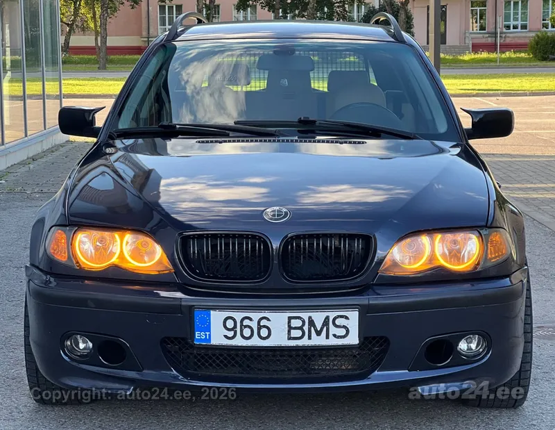 BMW 320 - 1