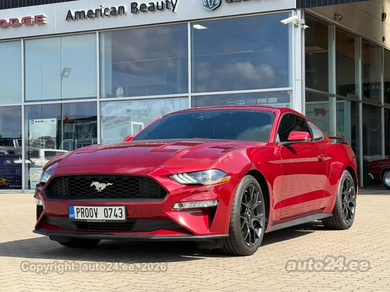 Ford Mustang - 1