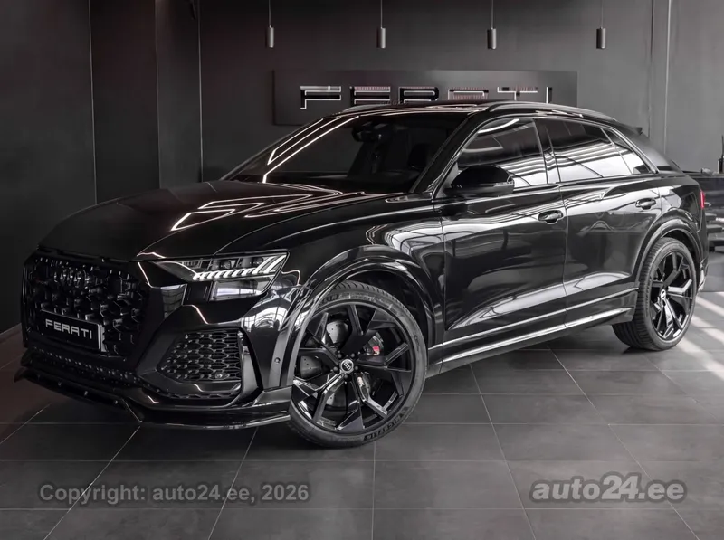Audi RS Q8 - 1