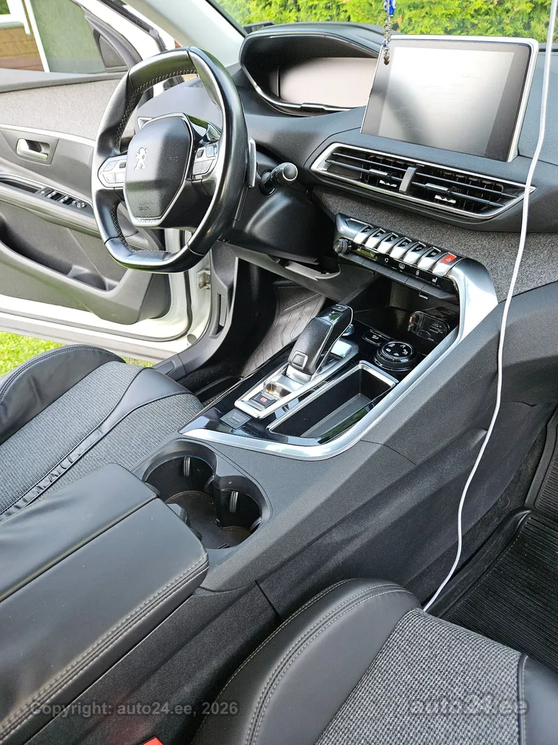 Peugeot 3008 - 1