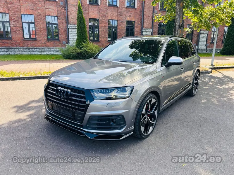 Audi Q7 - 1