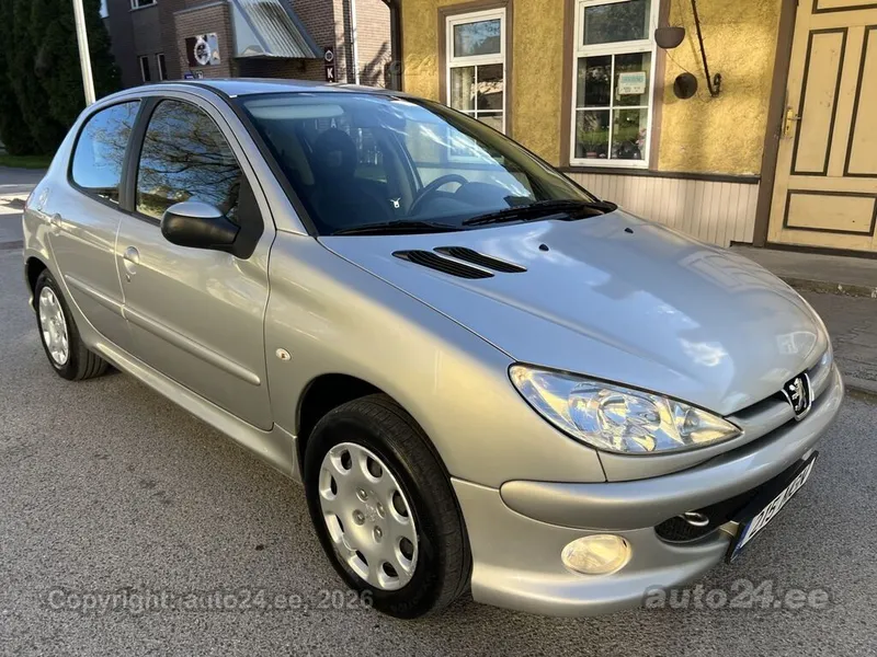 Peugeot 206 - 1