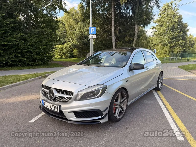 Mercedes-Benz A 45 AMG - 1