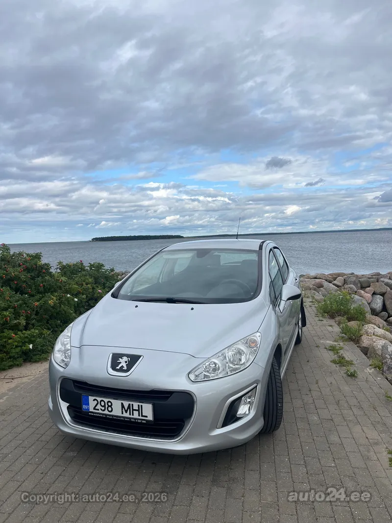 Peugeot 308 - 1