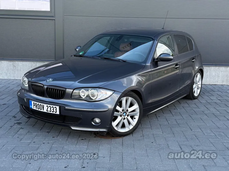 BMW 120 - 1