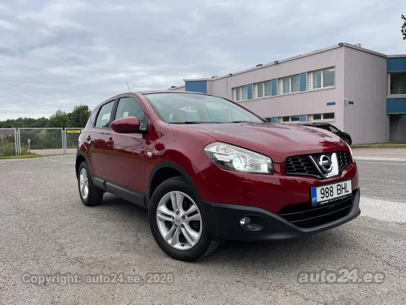 Nissan Qashqai - 1