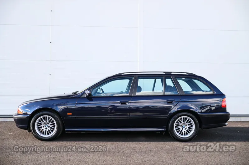 BMW 523 - 1