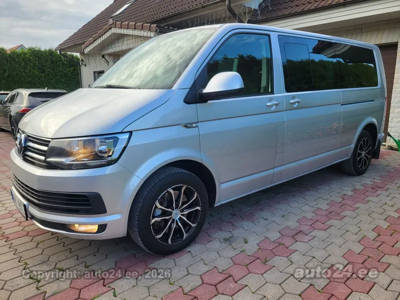 Volkswagen Caravelle - 1