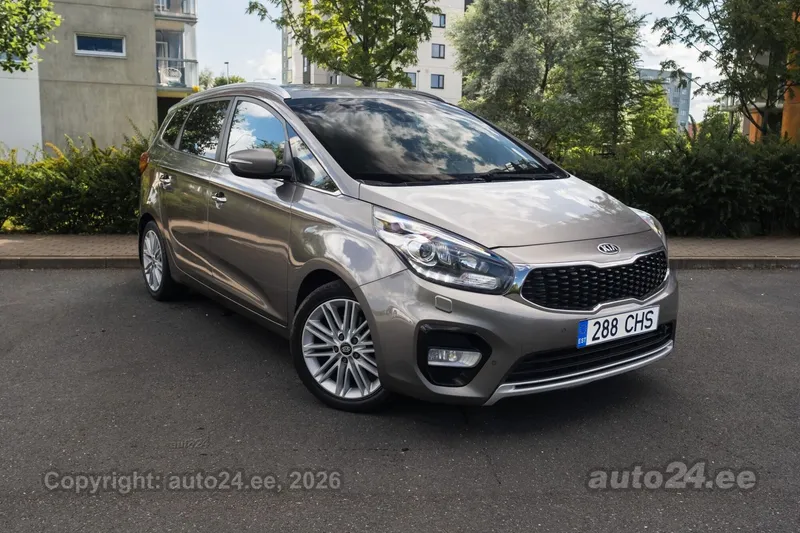 KIA Carens - 1