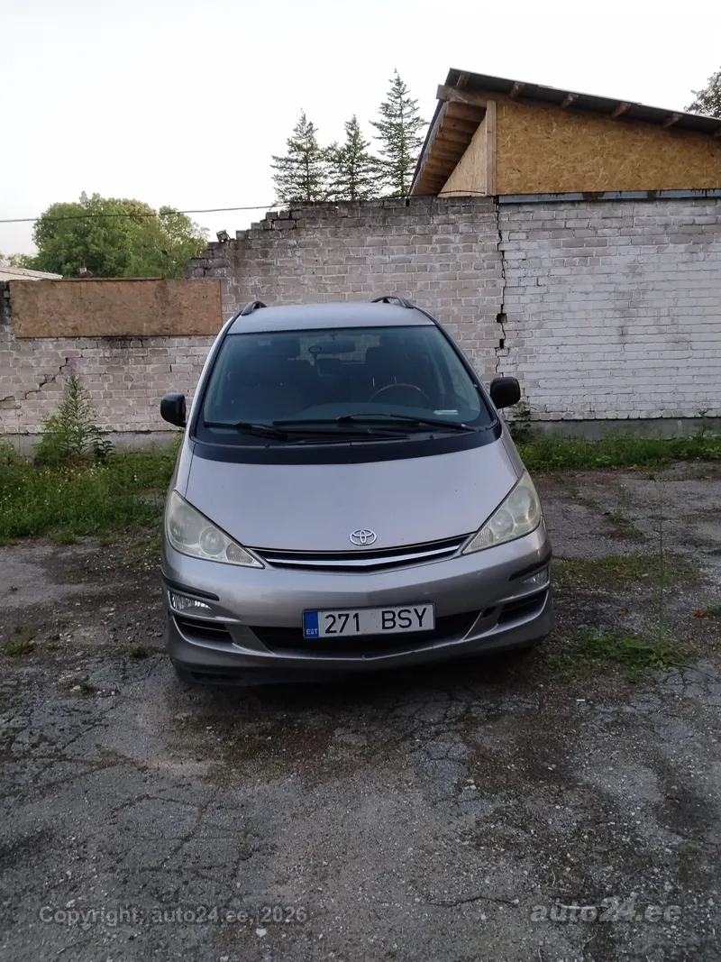 Toyota Previa - 1
