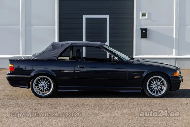 BMW 318 - 1