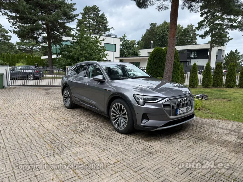 Audi e-tron - 1