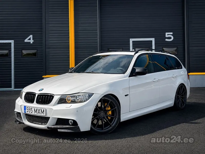 BMW 335 - 1