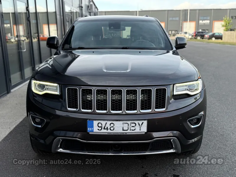 Jeep Grand Cherokee - 1