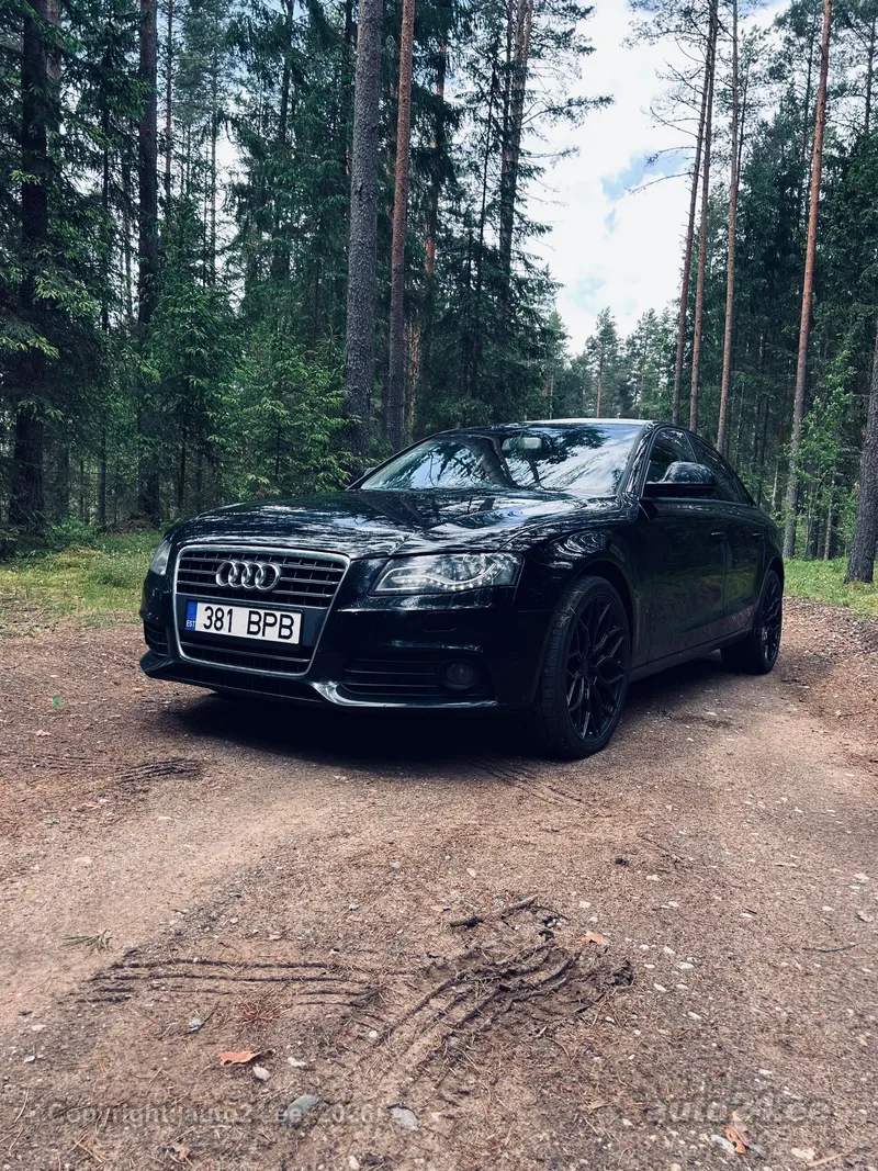 Audi A4 - 1