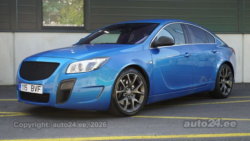 Opel Insignia - 1