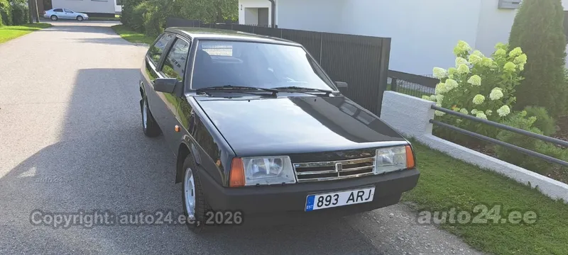 Lada Samara - 1