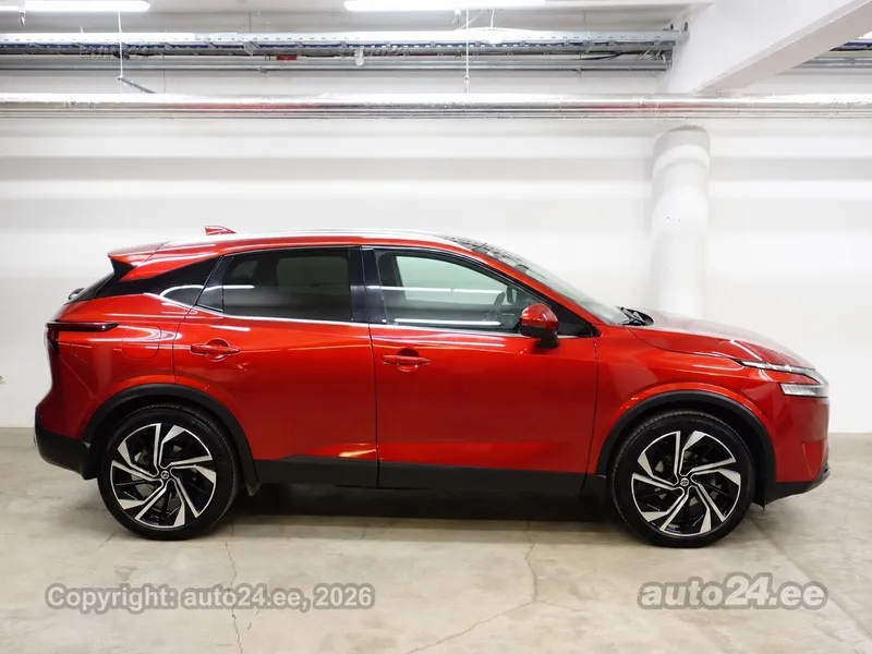 Nissan Qashqai - 1
