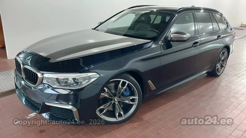 BMW M550 - 1
