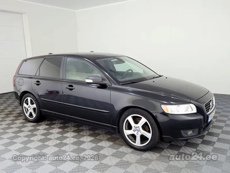 Volvo Volvo V50