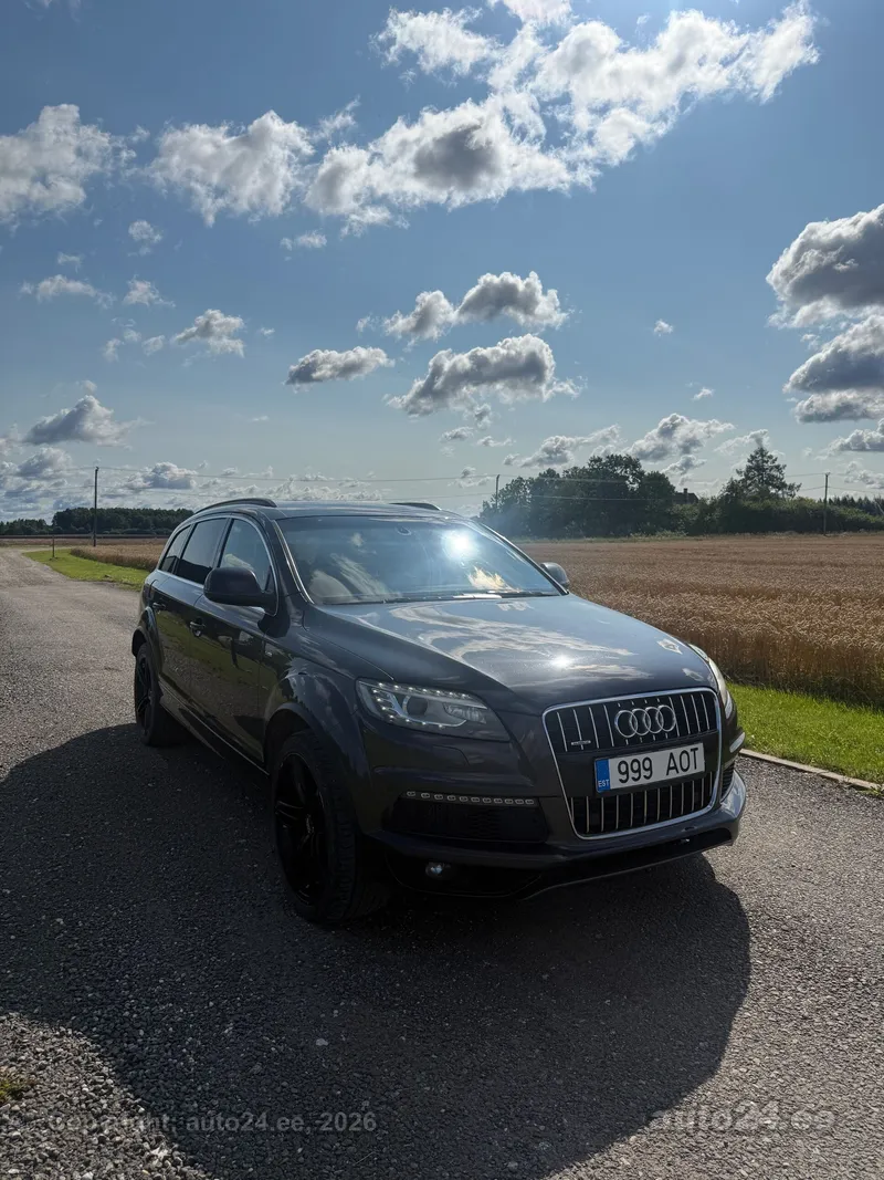 Audi Q7 - 1