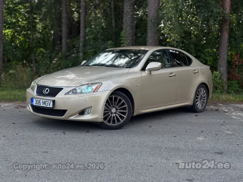 Lexus IS 250 - 1