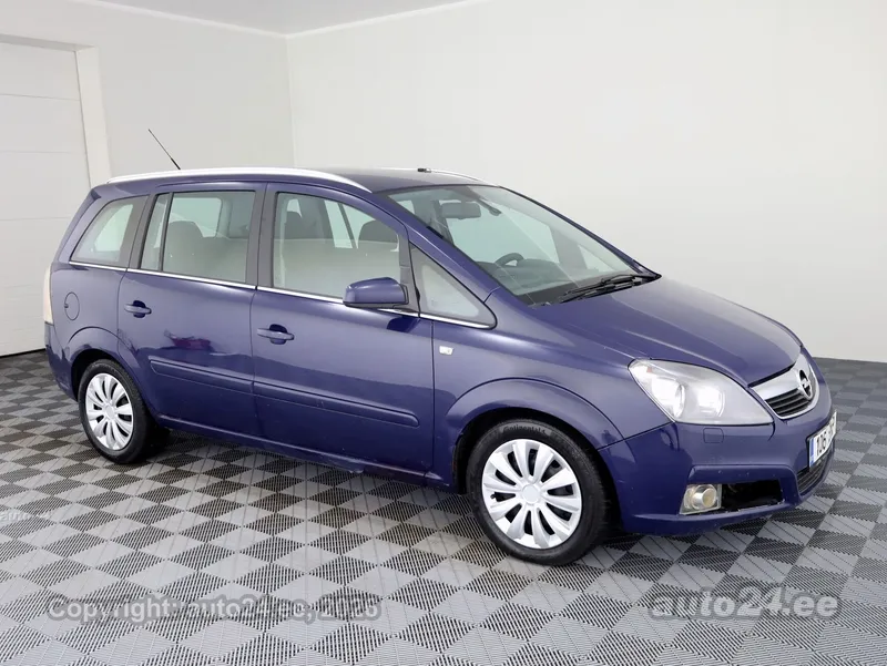 Opel Zafira - 1