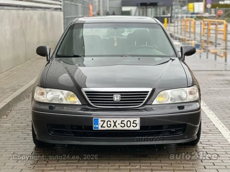 Honda Legend - 1