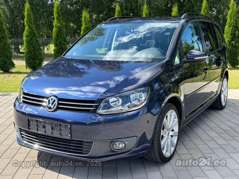 Volkswagen Touran - 1