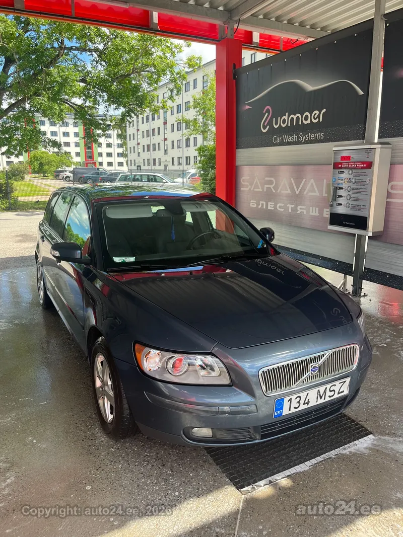 Volvo Volvo V50